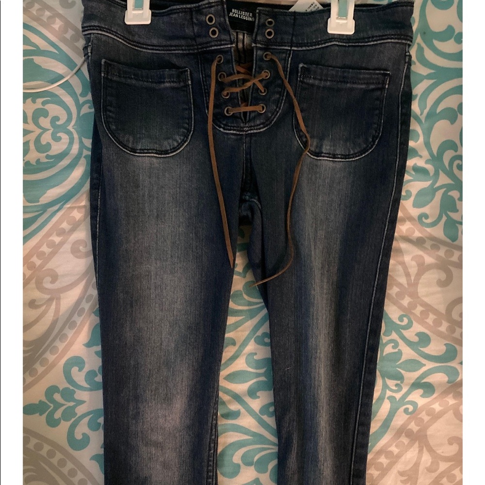 Hollister jeans